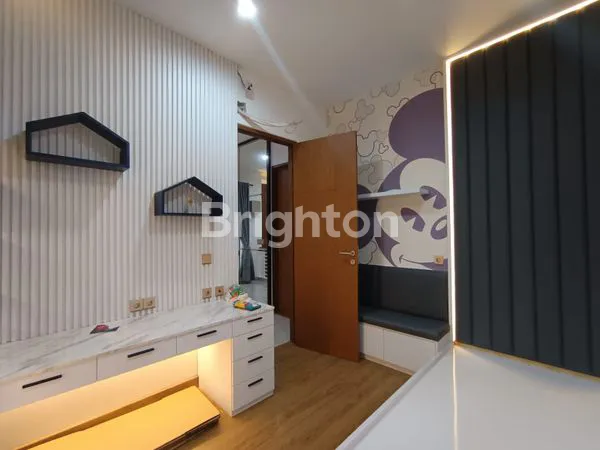 image RUMAH MEWAH FULL DESAIN INTERIOR DEKAT MALL (7)