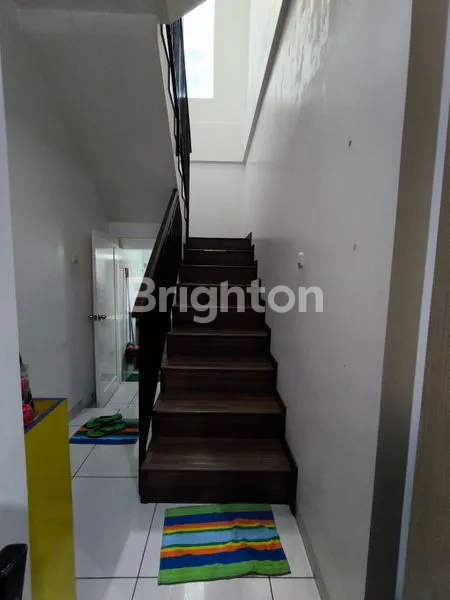 image RUMAH MEWAH SEMI-FURNISHED DI JANTUNG KOTA PEKANBARU (7)