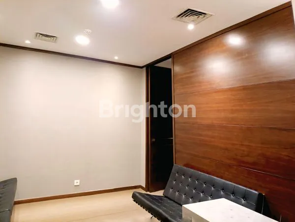 image KANTOR PRESTISIUS SEMI-FURNISHED DI EQUITY TOWER, SCBD - AKSES STRATEGIS, SIAP HUNI (3)