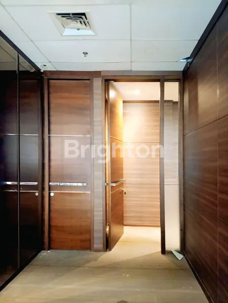 image KANTOR PRESTISIUS SEMI-FURNISHED DI EQUITY TOWER, SCBD - AKSES STRATEGIS, SIAP HUNI (5)