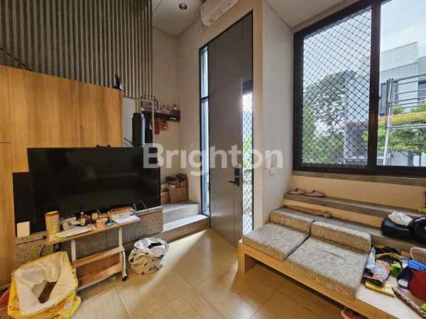 image RUMAH RAPI FULLY-FURNISHED DI THE GREENWICH IMAJIHAUS GADING SERPONG (2)