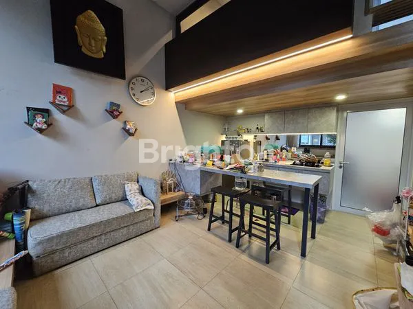 image RUMAH RAPI FULLY-FURNISHED DI THE GREENWICH IMAJIHAUS GADING SERPONG (3)