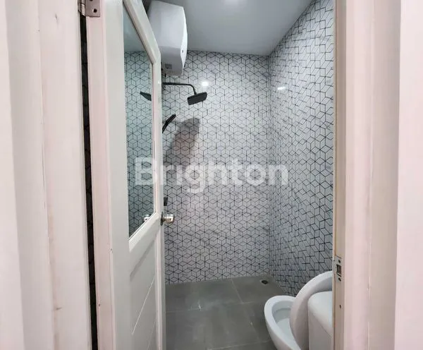 image RUMAH BARU GRESS DAN FULL  FURNISHED SERBA BARU DI SENTUL CITY (7)