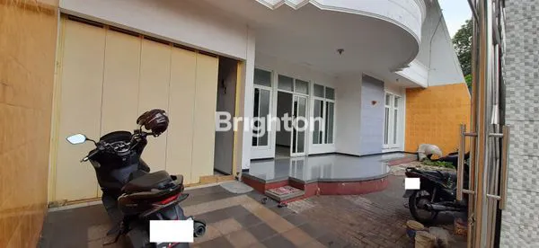 image DISEWAKAN RUMAH 2 LANTAI DI MAGERSARI INDAH (2)