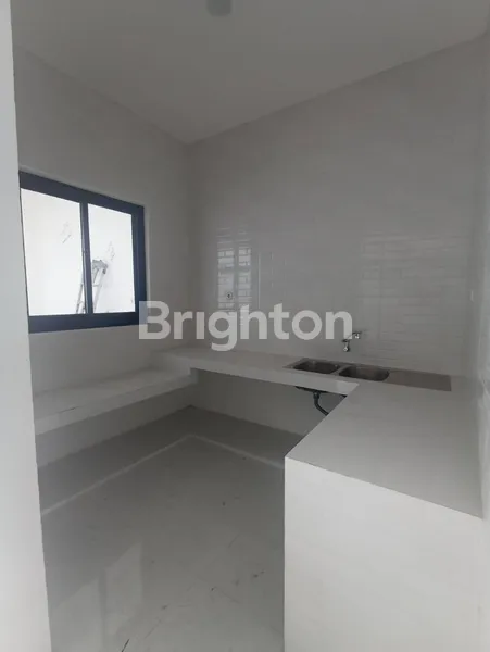 image RUMAH BARU 2 LT, LEBAK, KENJERAN, PAKUWON CITY, KARANG EMPAT,  DKT SURAMADU, GM,  UNAIR, ITS (7)