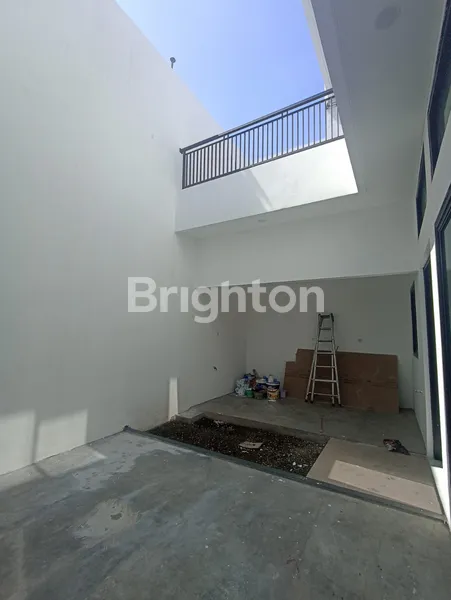 image RUMAH BARU 2 LT, LEBAK, KENJERAN, PAKUWON CITY, KARANG EMPAT,  DKT SURAMADU, GM,  UNAIR, ITS (8)