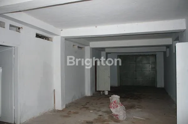 image GUDANG 1 LT + RUKO 3LT,  NOL JALAN RAYA KEPANJEN (3)