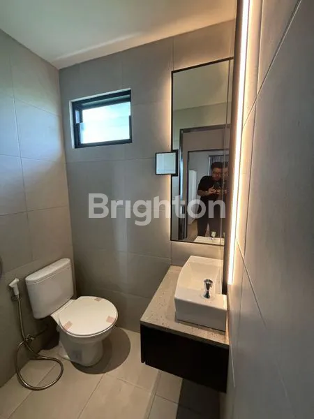 image INVESTASI TERBAIK ! RUMAH DI KARAWACI, DEKAT FASILITAS LENGKAP (4)