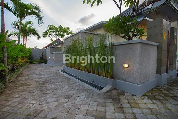 image DIJUAL 3 VILLA  BERGAYA TROPIS MODERN DI KOTA DENPASAR (4)