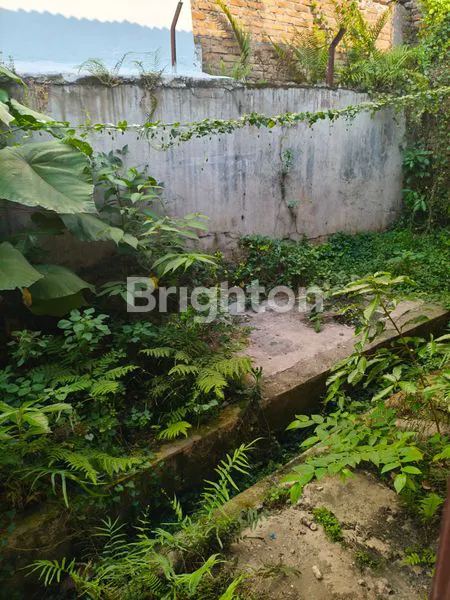 image RUMAH KONTRAKAN 3 PINTU STRATEGIS DI PERKUTUT HELVETIA (5)