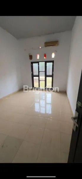 image RUMAH STRATEGIS DEKAT MALL SKA & LIVING WORLD PEKANBARU (3)