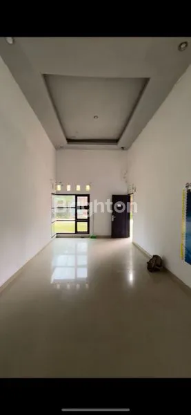 image RUMAH STRATEGIS DEKAT MALL SKA & LIVING WORLD PEKANBARU (2)