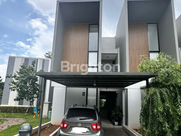 image RUMAH 2 LANTAI FULLY FURNISHED DI GRAND WISATA, 10 MENIT KE TOL TAMBUN (1)