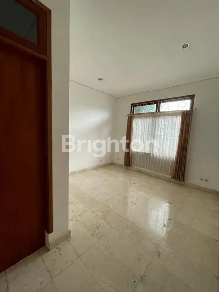 image HUNIAN LUAS & SIAP HUNI DI RADIO DALAM, DEKAT MRT & MALL (7)