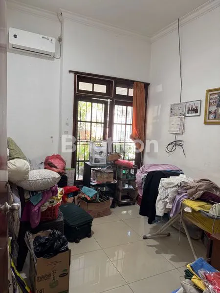 image RUMAH MEWAH 2 LANTAI SIAP HUNI DI KERTAJAYA INDAH, SERTIFIKAT SHM (3)