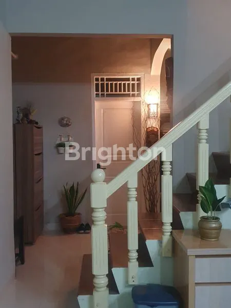 image HUNIAN CANTIK KAWASAN ELIT GRIYA LOKA BSD, BEBAS BANJIR DEKAT STASIUN & FASILITAS TERLENGKAP (5)