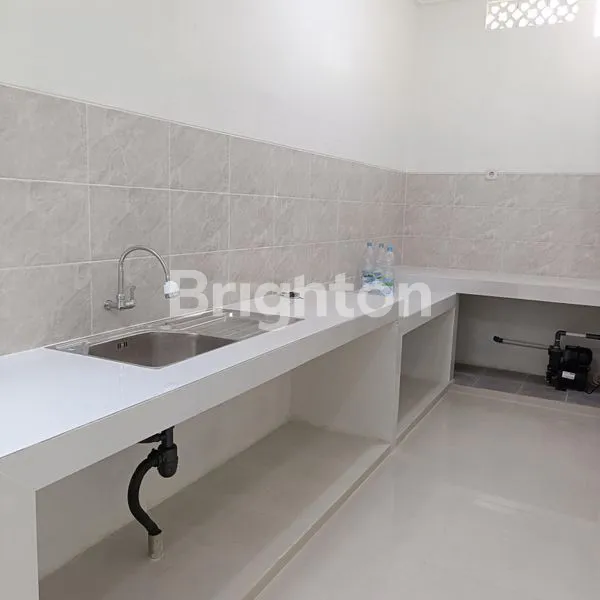 image RUMAH BARU 3 LANTAI, ROW 2 MOBIL, DEKAT TANJUNG DUREN, JAKARTA BARAT (5)