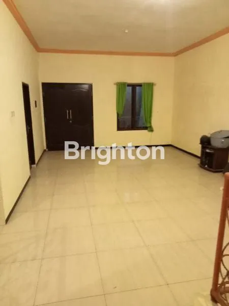 image RUMAH KLASIK MEWAH 4 KT, SIAP HUNI DEKAT RAYA MERR, RUNGKUT, PANDUGO, KAMPUS UPN, DAN TOL WARU JUANDA (4)