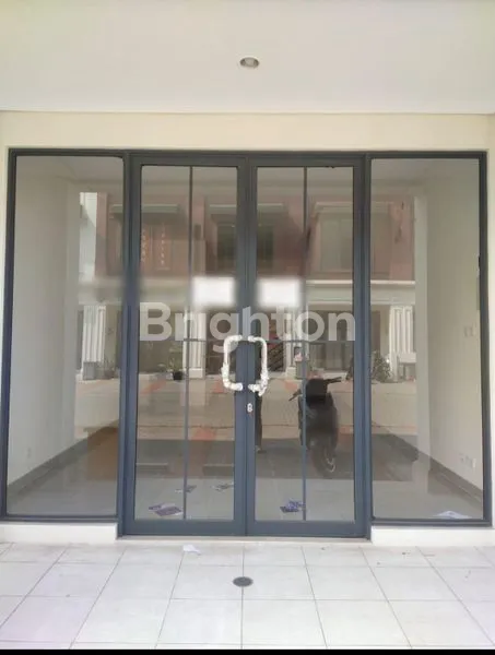 image RUKO MADISON 2 LANTAI GADING SERPONG TANGERANG (1)