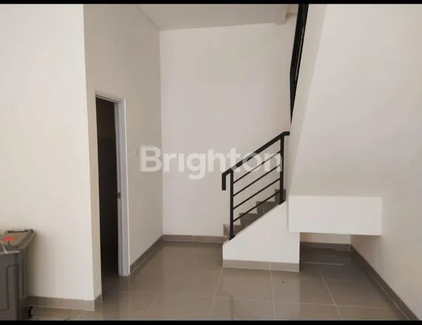 image RUKO MADISON 2 LANTAI GADING SERPONG TANGERANG (5)