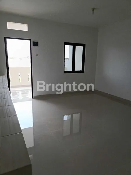 image RUMAH 3 LANTAI, DEKAT TANJUNG DUREN, LOKASI STRATEGIS (8)