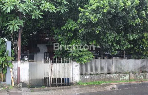 image RUMAH DI DR. SEMERU, BOGOR (1)