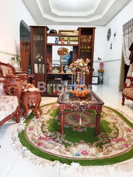 image RUMAH, POSISI STRATEGIS DI JL. DAGANG, KEC. SUKAJADI, PEKANBARU (2)