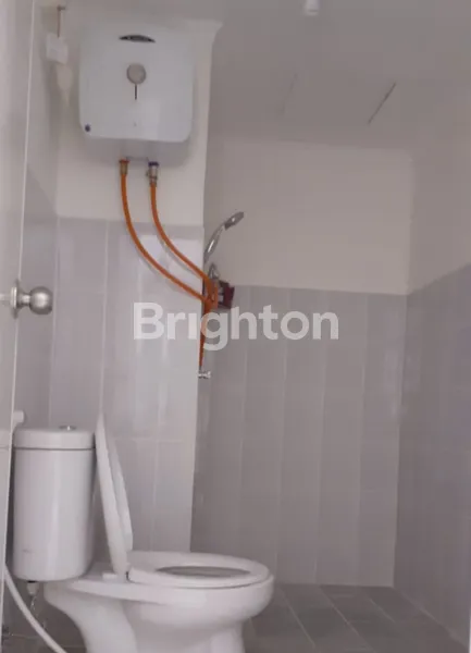 image PUNCAK DHARMAHUSADA TOWER A,LANTAI 27 FULL FURNISH, VIEW CITY DAN POOL (3)