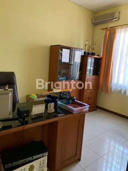 image RUMAH MEWAH 2 LANTAI DI TAMAN SAKURA INDAH - DEKAT TOL PASIRKOJA (2)