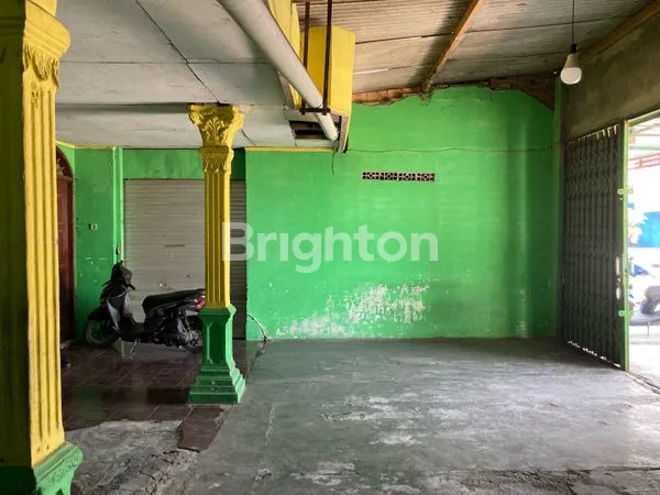 image RUMAH HOOK STRATEGIS TULUNG (5)