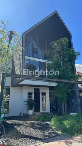 VILA TAMAN TELAGA CITRALAND ATTIC CANTIK