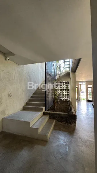 image VILA TAMAN TELAGA CITRALAND ATTIC CANTIK (6)