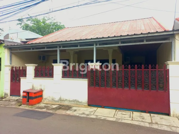 image RUMAH SIAP HUNI 1,5 LANTAI DI RAWAMANGUN JAKARTA TIMUR (1)