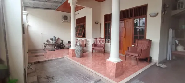 image RUMAH SIAP HUNI 1,5 LANTAI DI RAWAMANGUN JAKARTA TIMUR (4)