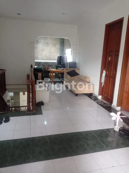 image *DIJUAL HUNIA CANTIK DI GRIYALOKA KAWASAN ELIT DEKAT STASIUN RAWABUNTU DAN TOL BSD  (6)