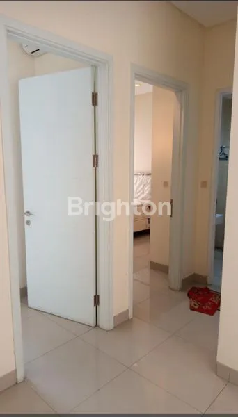 image RUMAH 2 LANTAI CANTIK DI GREEN LAKE CITY, LOKASI STRATEGIS, DEKAT TOL, PASAR, SEKOLAH, BANK, KULINER DI JAKARTA BARAT (8)