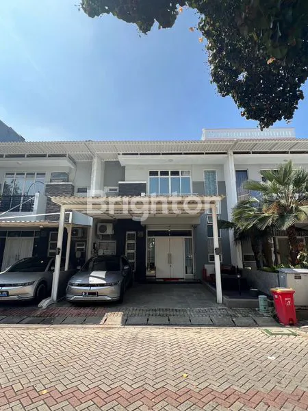 DIJUAL RUMAH MEWAH GOLF LAKE RESIDENCE – DEPAN TAMAN, FULL RENOV!