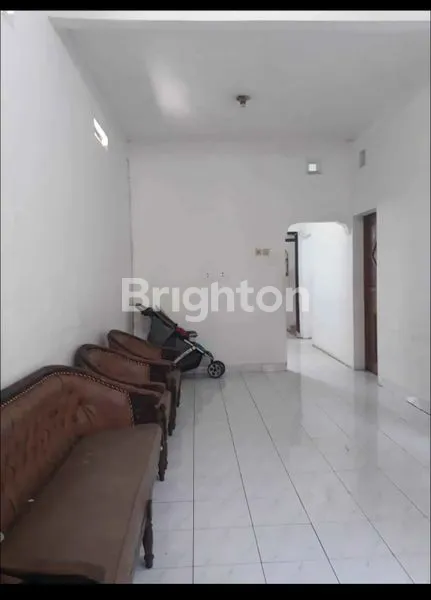 image RUMAH HOOK 2 LANTAI DI JANGLI HARGA TERJANGKAU (4)