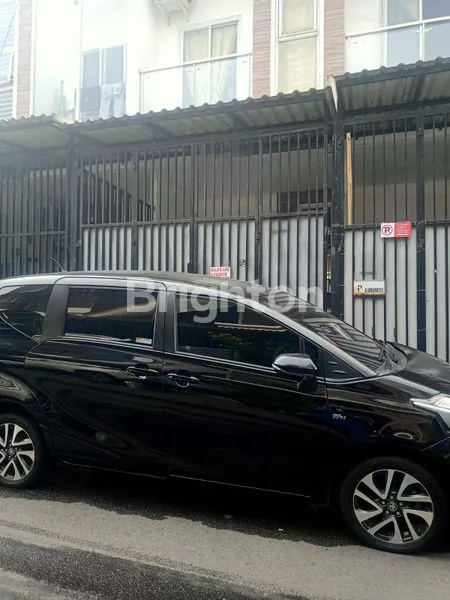 image RUMAH SIAP HUNI LOKASI STRATEGIS DI TANJUNG DUREN SELATAN JALAN MANGGIS (1)