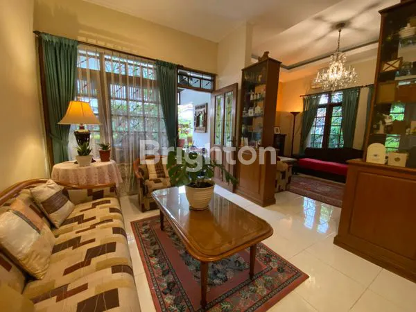 image DIJUAL RUMAH DI HOEK GRIYA MAS BANDUNG (1)
