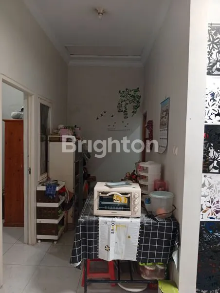 image RUMAH DIJUAL 699 JT NEGO DI PERUMAHAN CHANDRA BARU JATIRAHAYU PERBATASAN JAKARTA TIMUR (7)