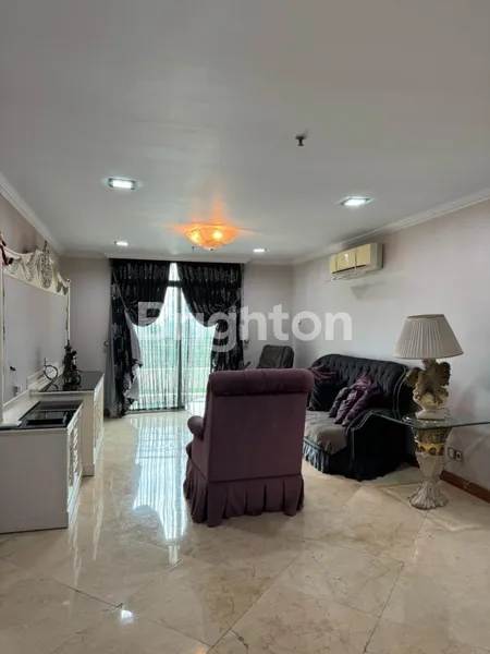 image APARTEMEN MEWAH GOLF VIEW FULL FURNISH ELITE KONDOMINIUM GRAHA FAMILY (6)