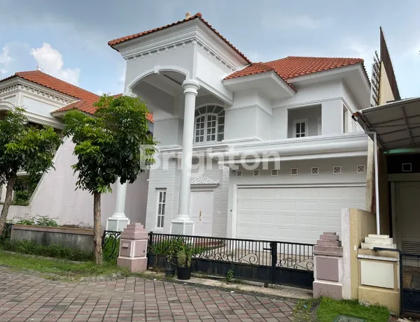 image RUMAH 2 LANTAI REGENCY 21 JALAN ARIF RAHMAN HAKIM SURABAYA TIMUR (2)