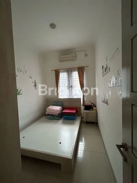 image JUAL CEPAT RUMAH 3 LANTAI, SHM,FURNISHED, TOMANG, KOTA BAMBU UTARA, JAKARTA BARAT. (6)