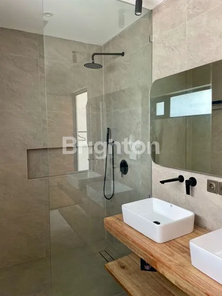 image VILLA LOFT STYLE CANGGU, KOLAM RENANG PRIBADI DAN PERAWATAN TAMAN (5)