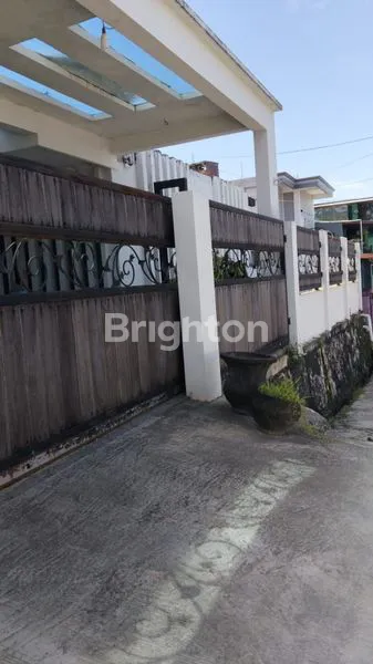 image RUMAH DENGAN DESIGN MEWAH (3)