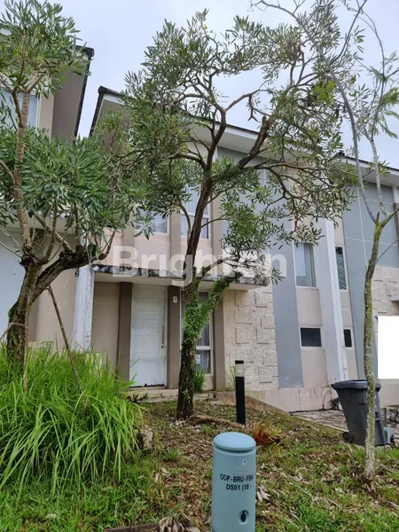 image DISEWAKAN RUMAH 3 KAMAR GRAND CITY FORESTVILLE (1)