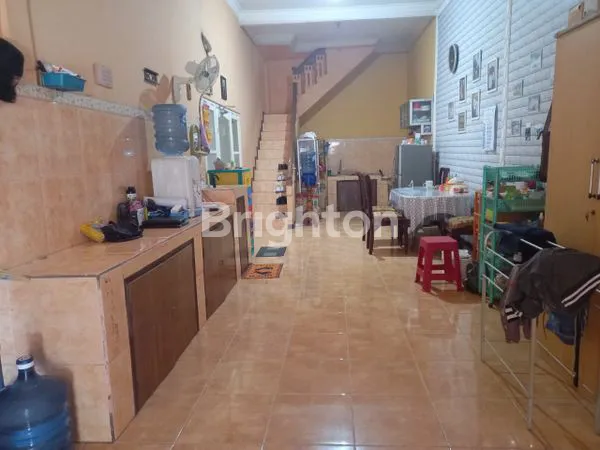 image RUMAH POJOK FULL BANGUNAN (2)