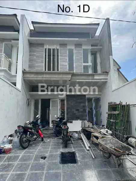image RUMAH MEWAH 2 LANTAI SIAP HUNI DI JEMURSARI SELATAN, SURABAYA (1)