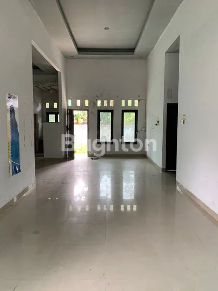 image RUMAH STRATEGIS DEKAT MALL SKA & LIVING WORLD PEKANBARU (7)